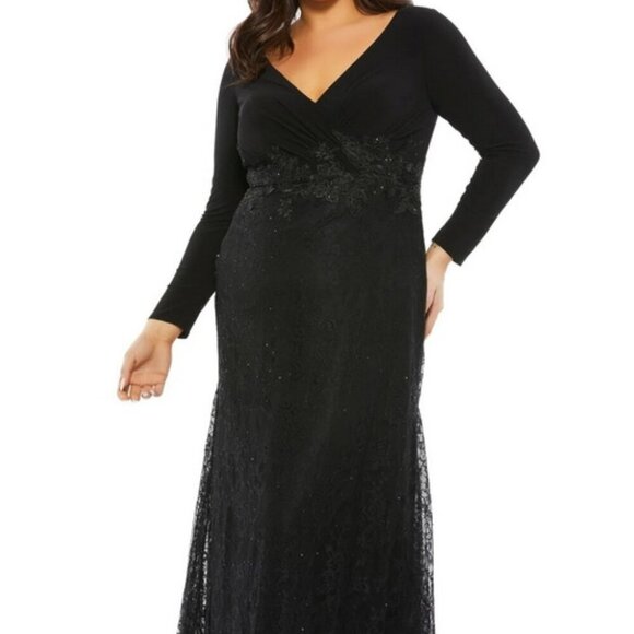 Mac Duggal Black Lace Long Sleeve Embroidered Embellished Gown